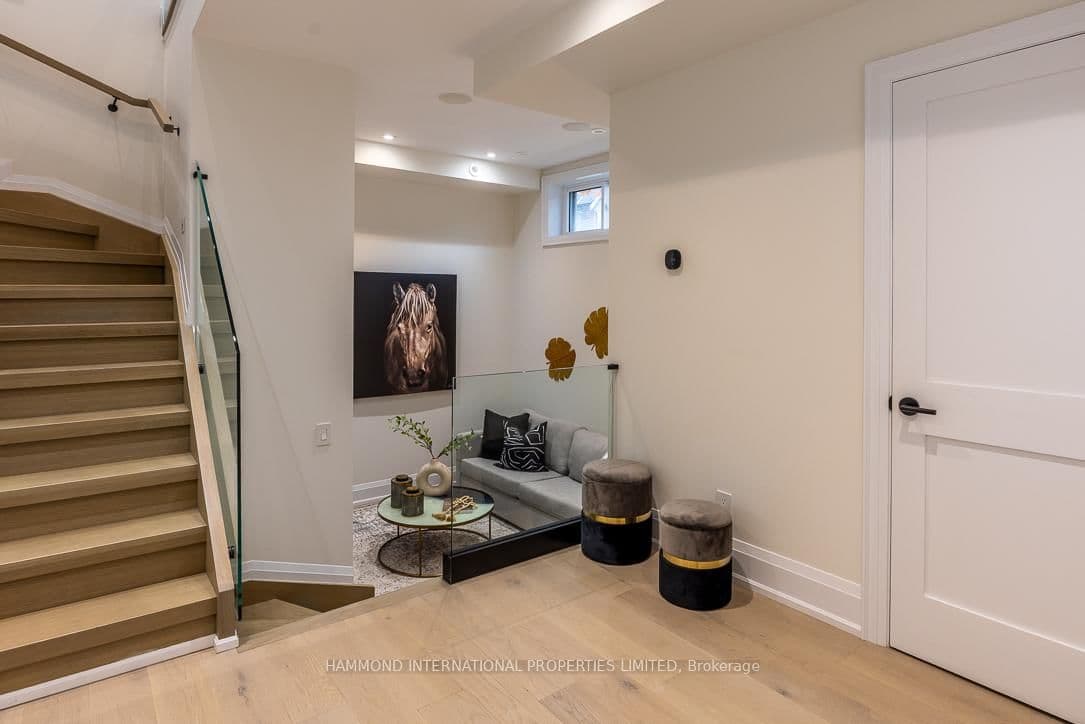 372 Briar Hill Avenue thumbnail 48