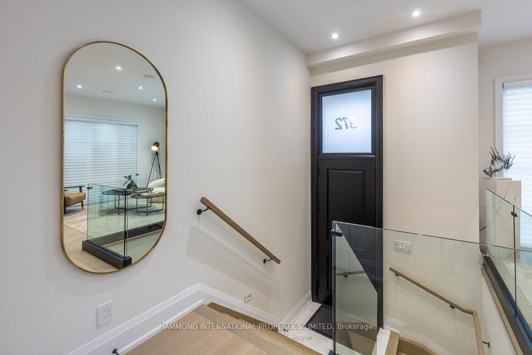 372 Briar Hill Avenue thumbnail 7