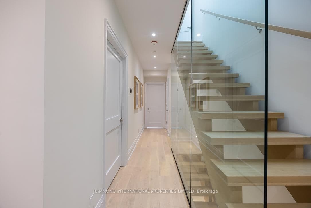 1173 Avenue Road thumbnail 30