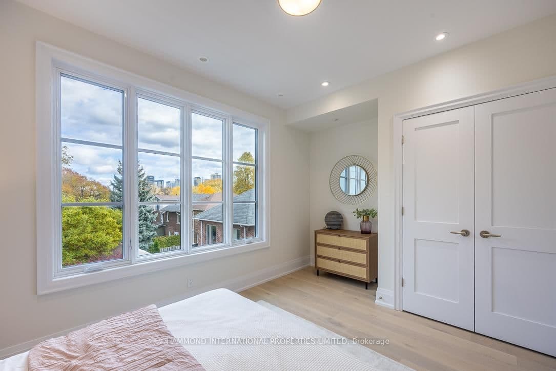 1173 Avenue Road thumbnail 33