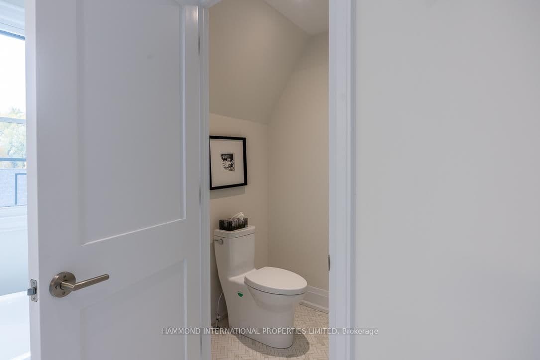 1173 Avenue Road thumbnail 48