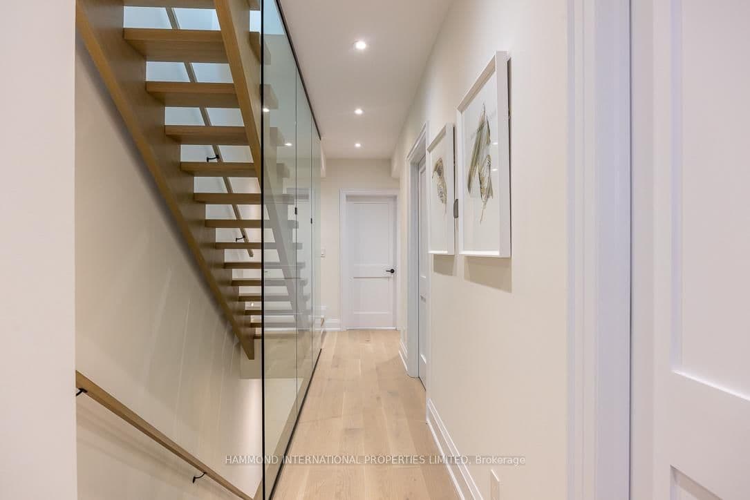 1179 Avenue Road thumbnail 31