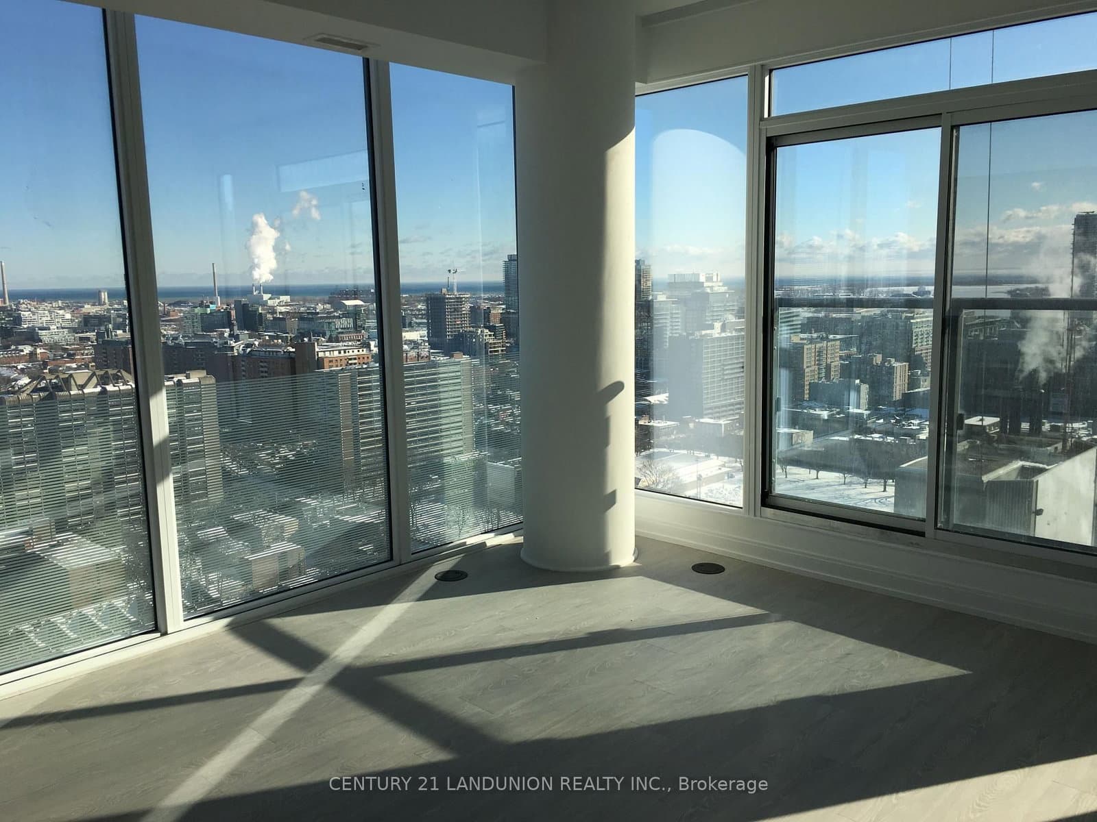 181 Dundas Street E, Unit 2905 thumbnail 3