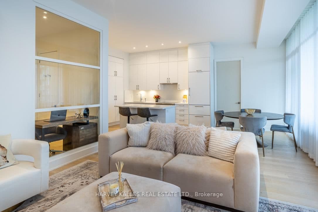 111 St Clair Avenue W, Unit 1013 thumbnail 12