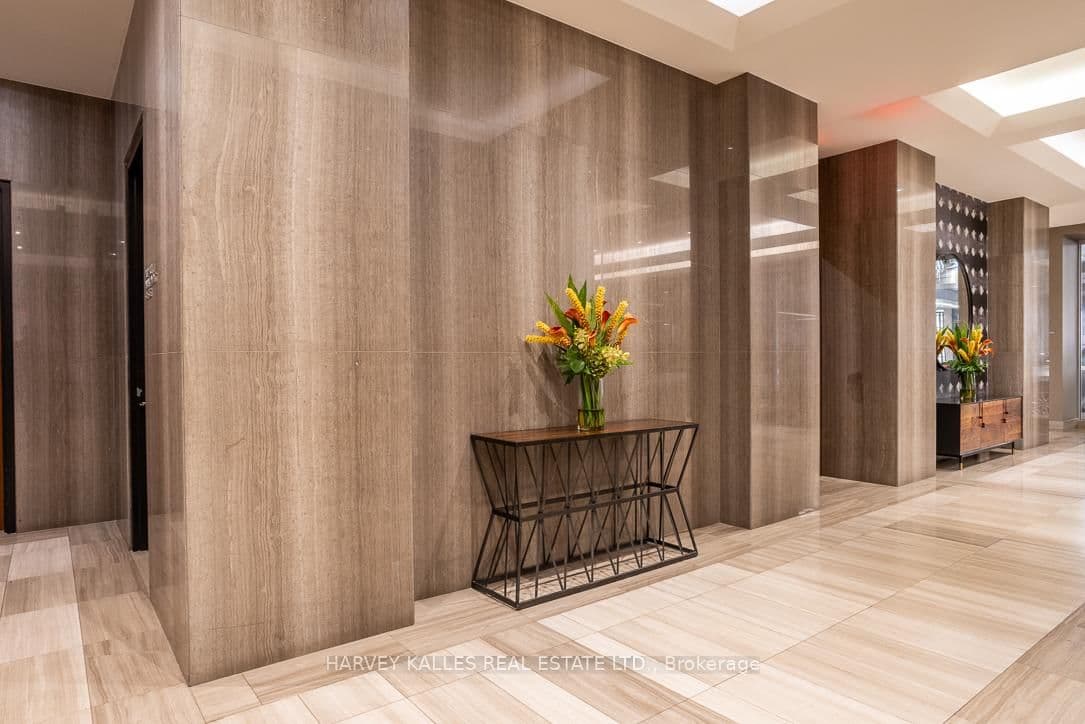 111 St Clair Avenue W, Unit 1013 thumbnail 45