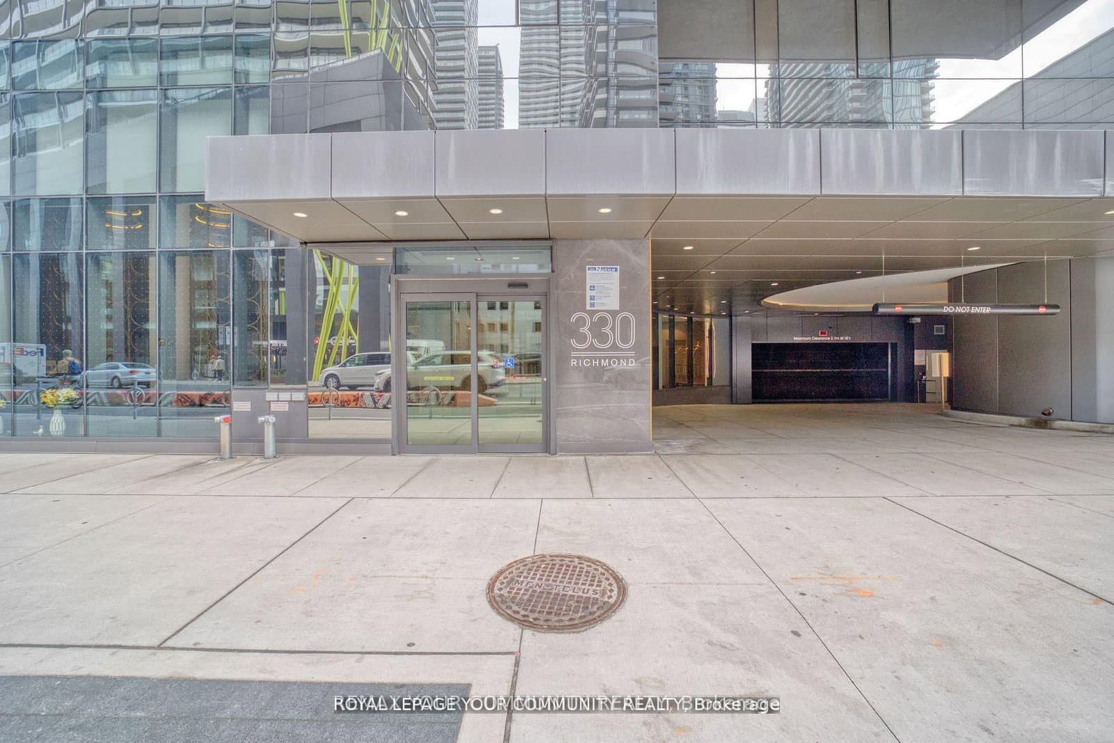 330 Richmond Street W, Unit 1711 thumbnail 18