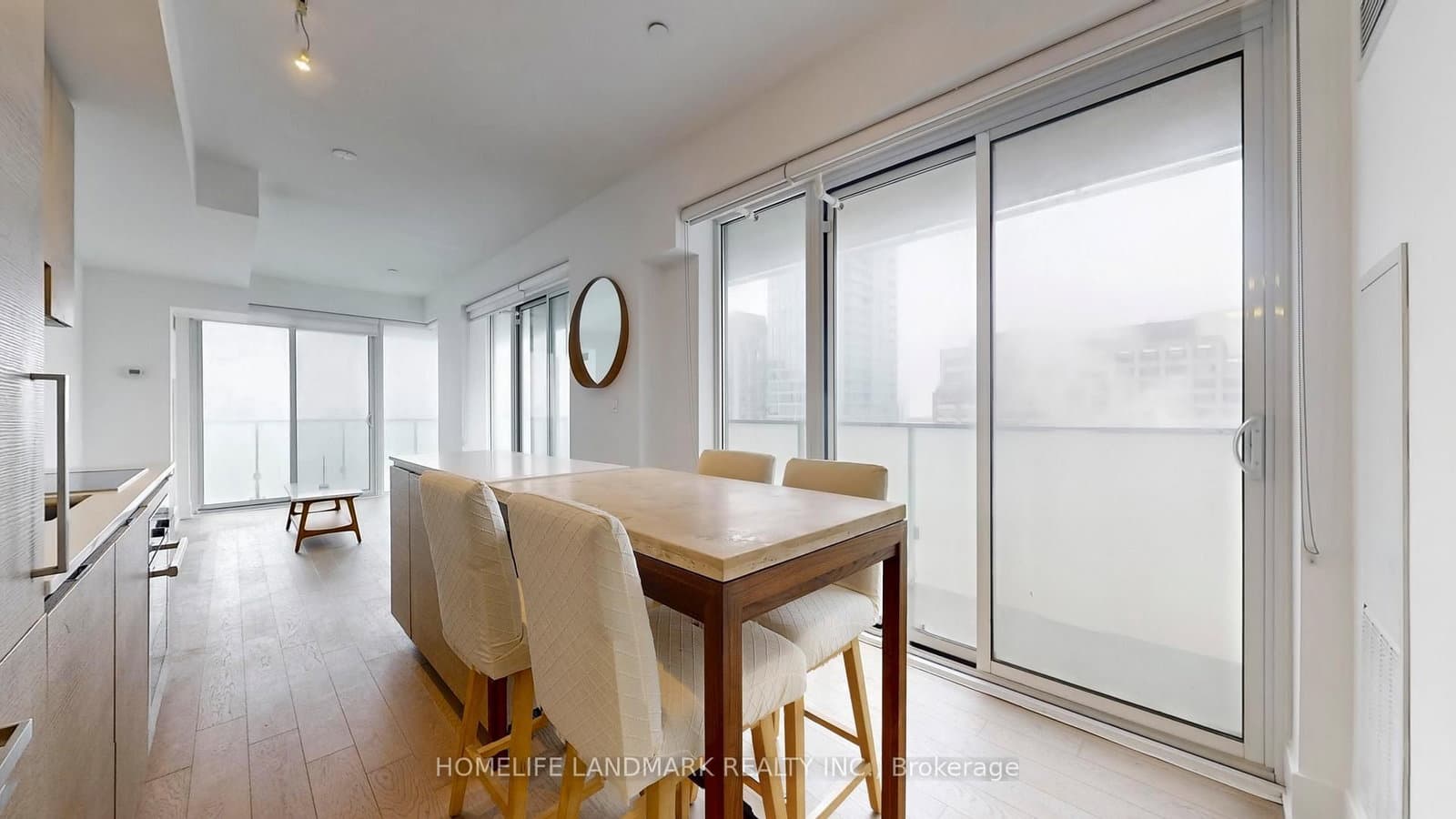 200 Bloor Street W, Unit 2305 thumbnail 14