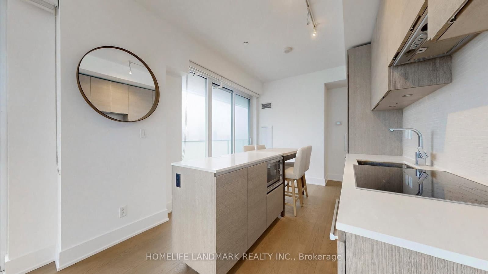 200 Bloor Street W, Unit 2305 thumbnail 18