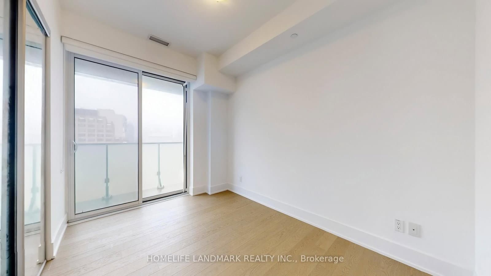 200 Bloor Street W, Unit 2305 thumbnail 19