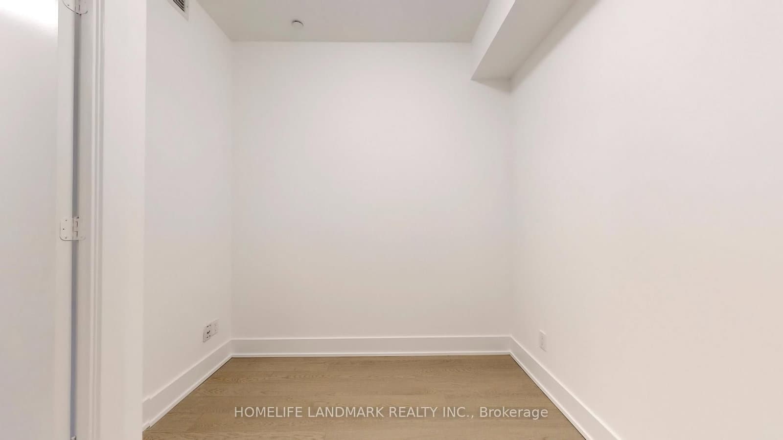 200 Bloor Street W, Unit 2305 thumbnail 24