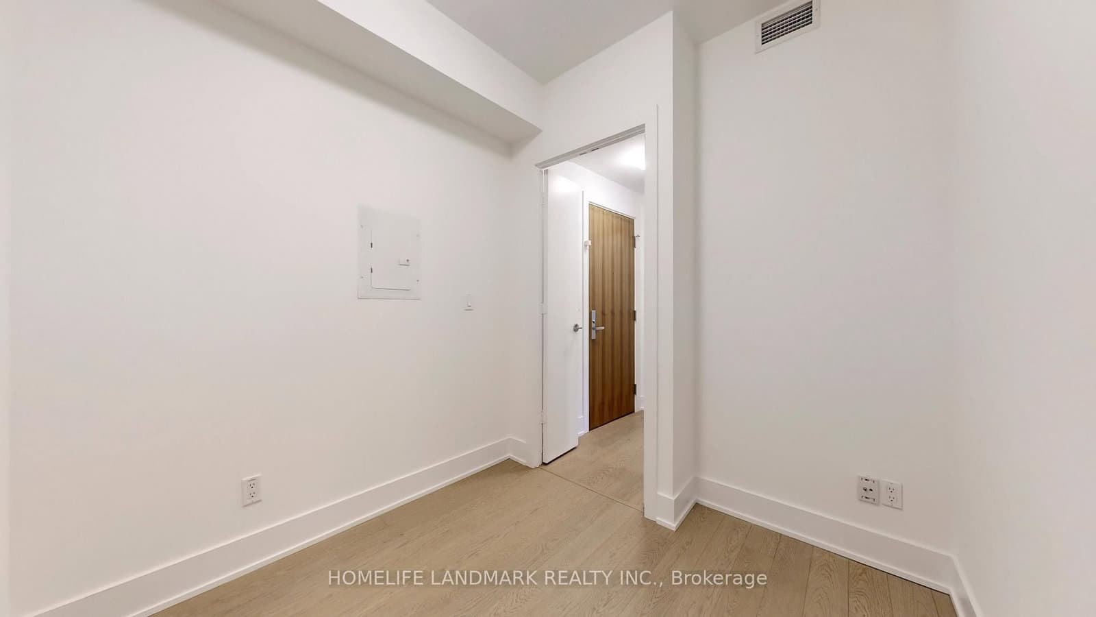 200 Bloor Street W, Unit 2305 thumbnail 25