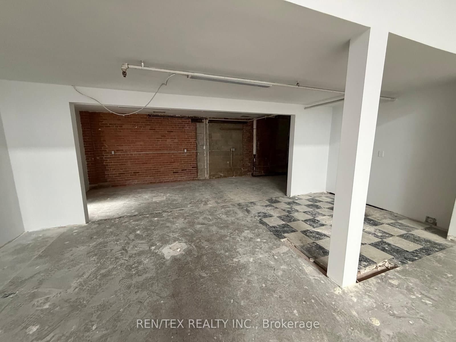 221 Sterling Road E, Unit 05 thumbnail 4