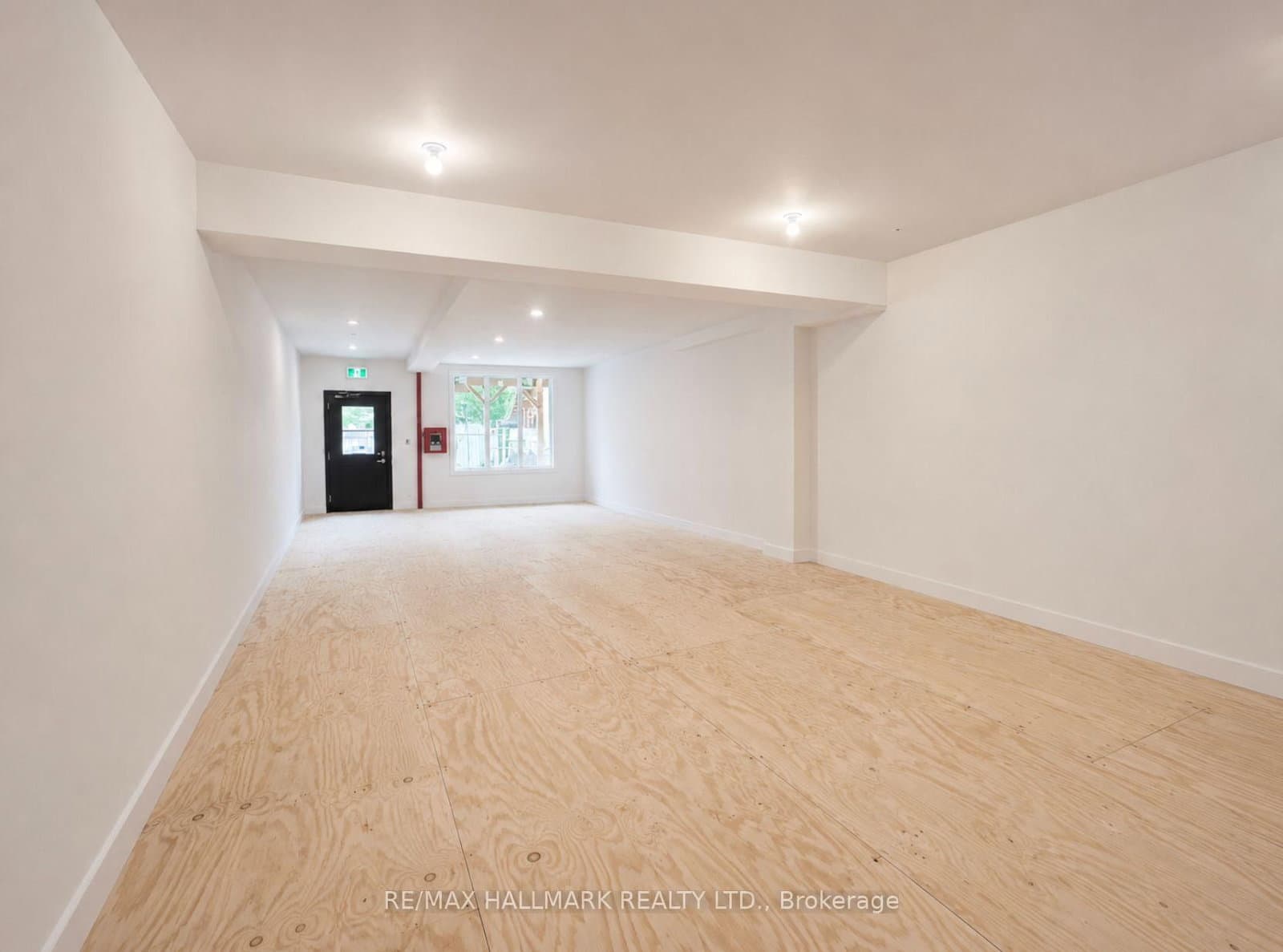 440 Parliament Street, Unit Main & 1/2 Bsmt thumbnail 3