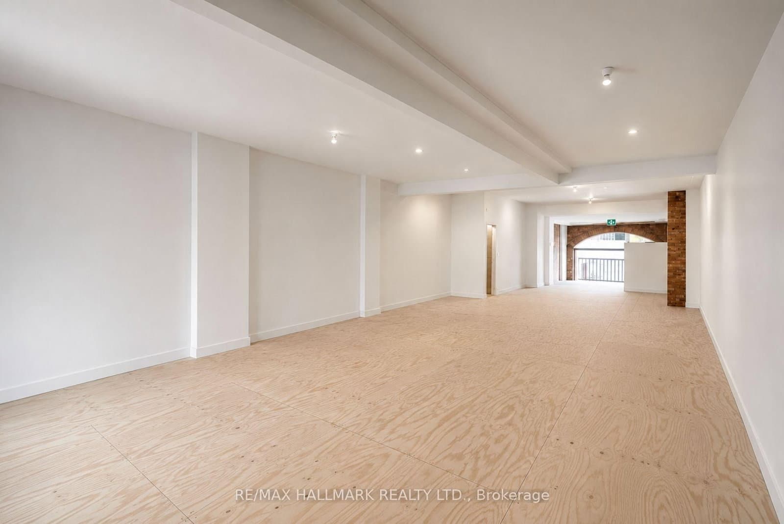 440 Parliament Street, Unit Main & 1/2 Bsmt thumbnail 5