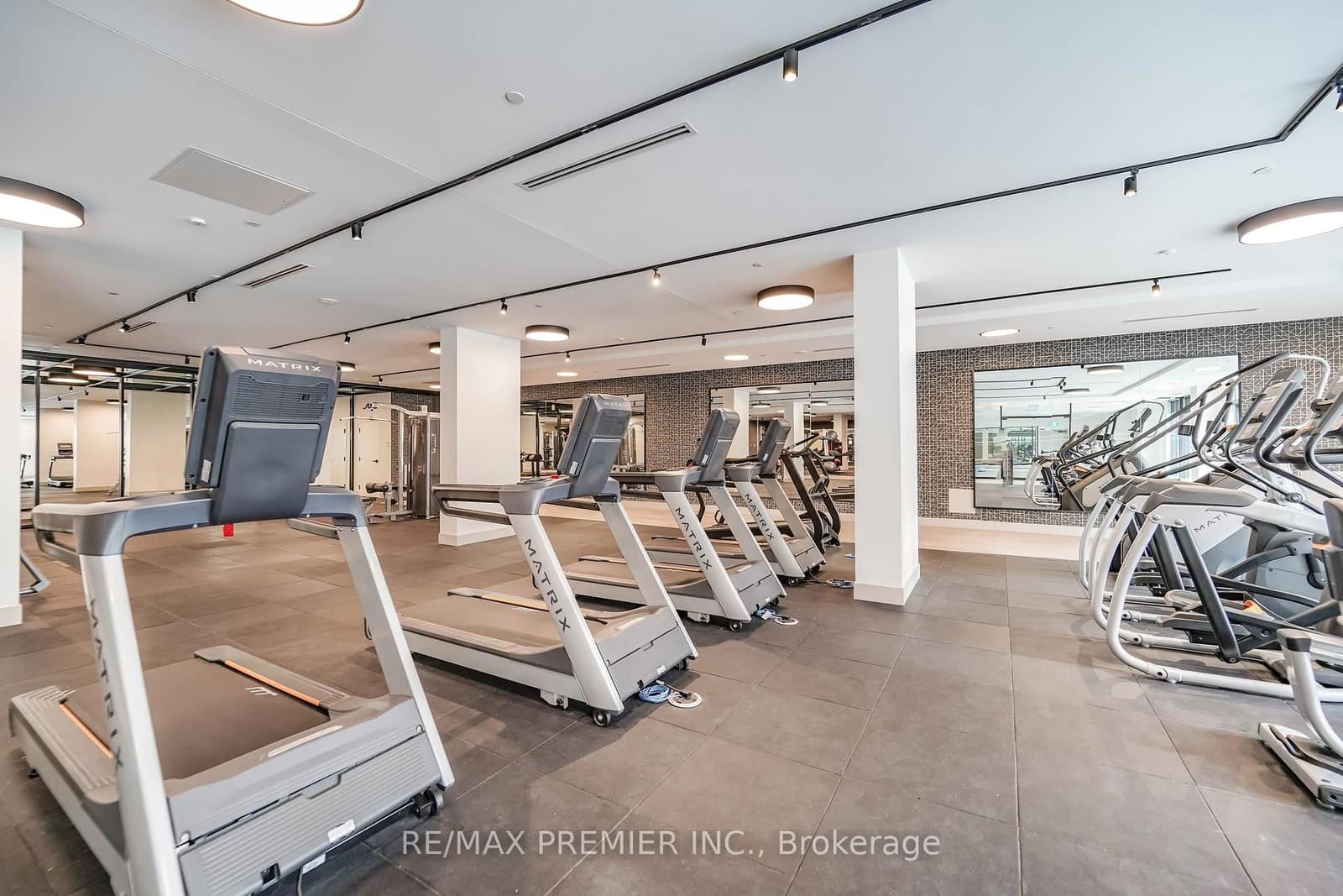 130 River Street, Unit 1309 thumbnail 33