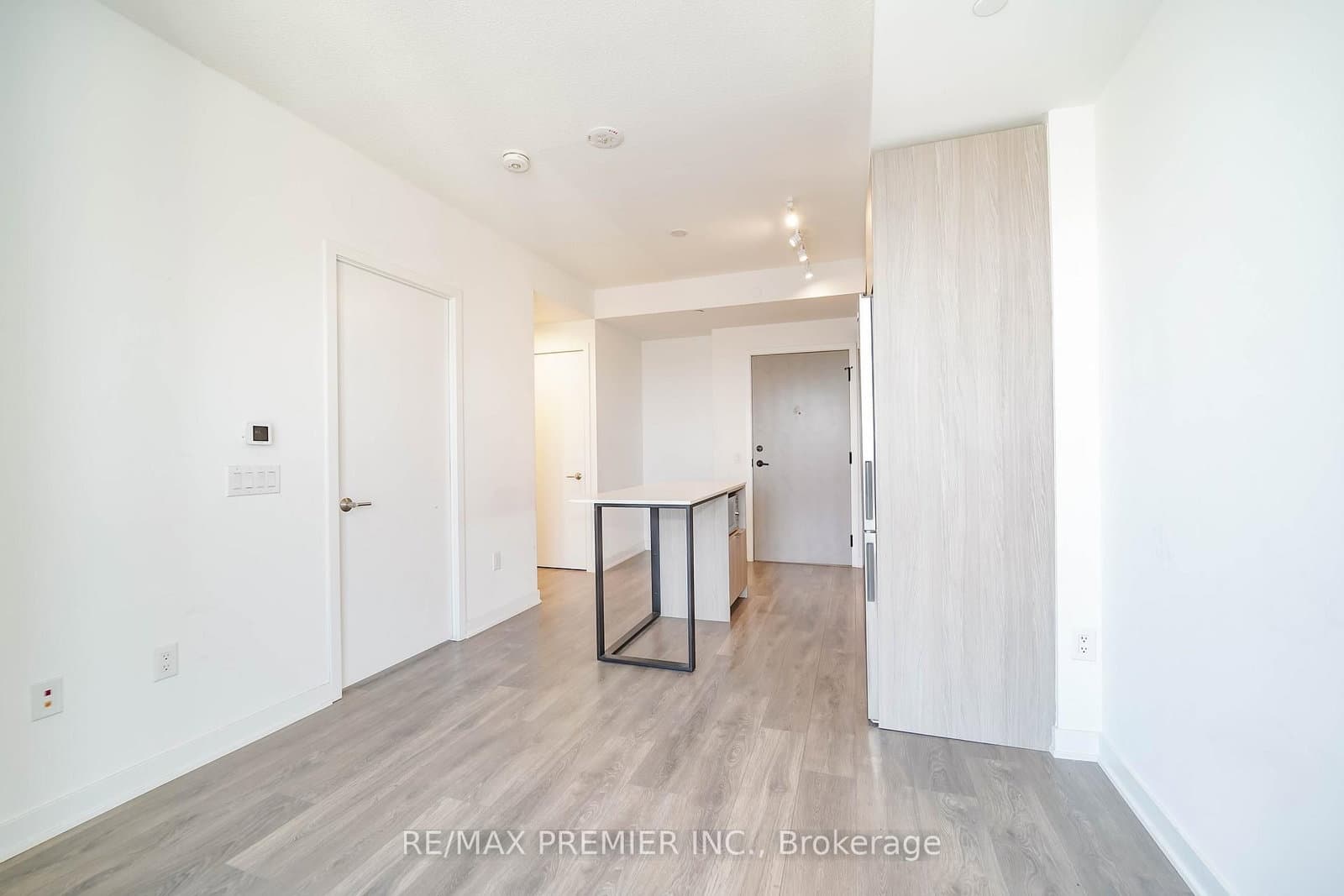 130 River Street, Unit 1309 thumbnail 9