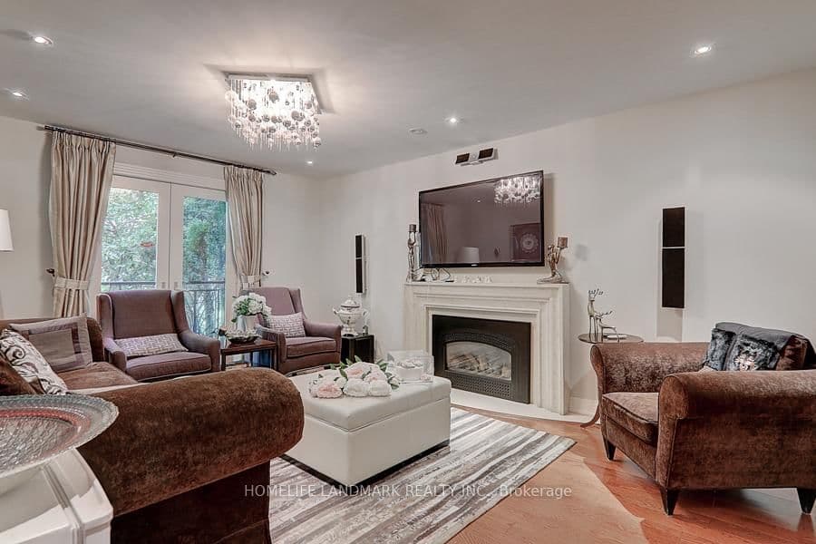 35 Gardiner Road E thumbnail 6