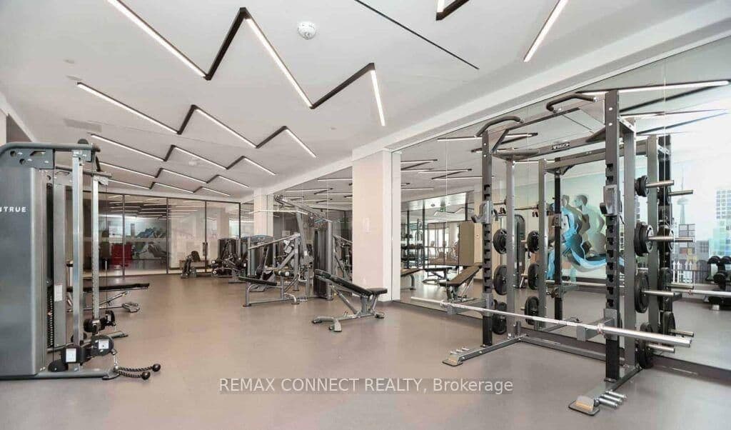 225 Sumach Street, Unit 2301 thumbnail 10