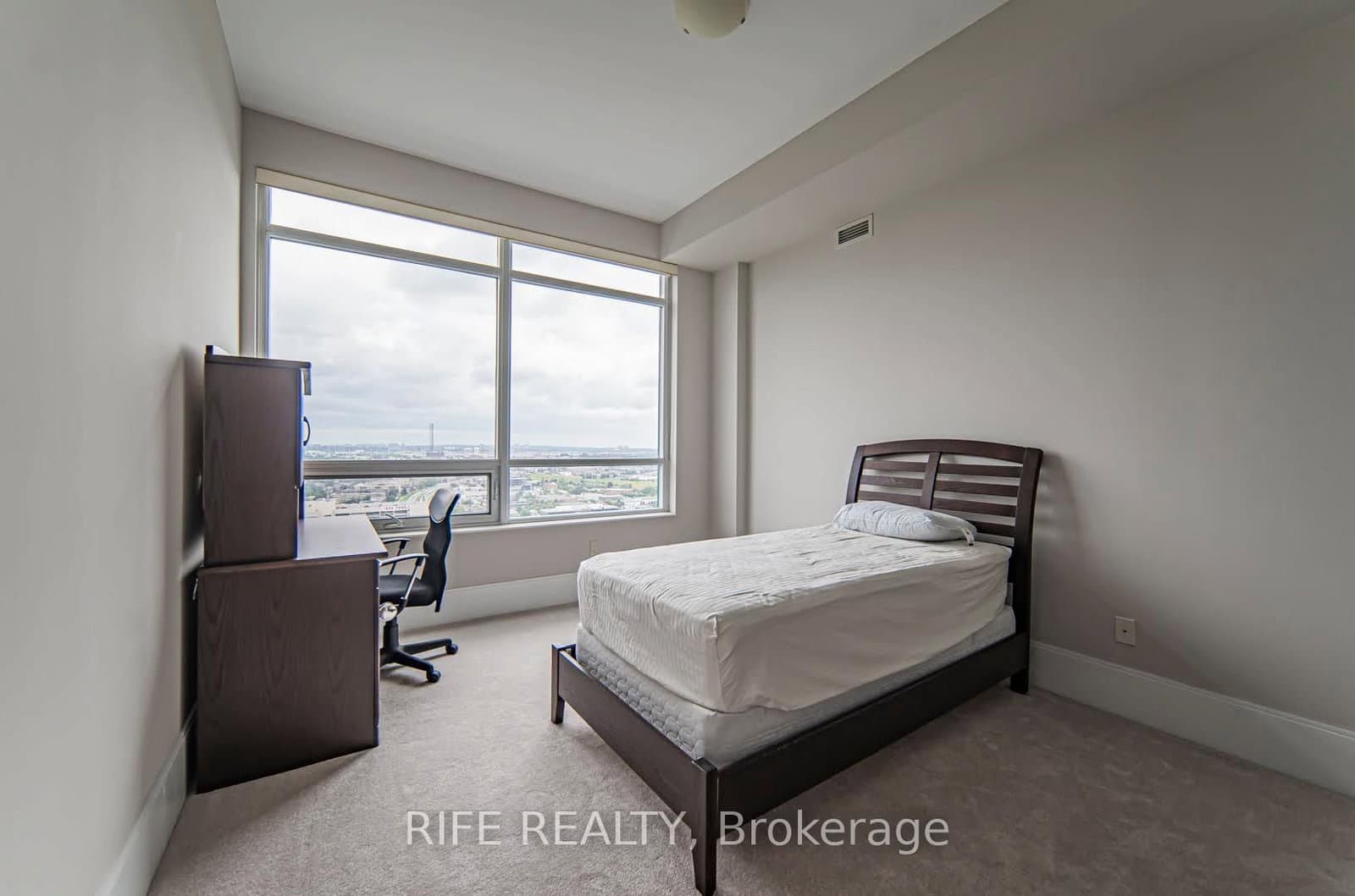 181 Wynford Drive, Unit 3301 thumbnail 20