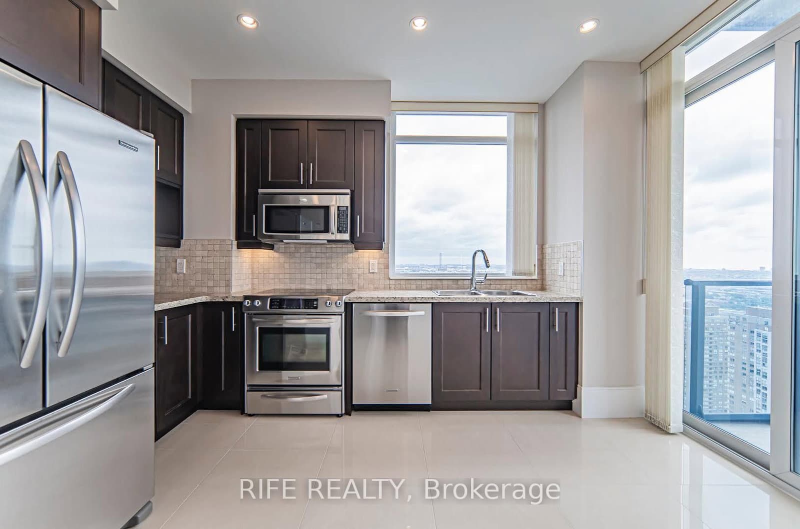 181 Wynford Drive, Unit 3301 thumbnail 34