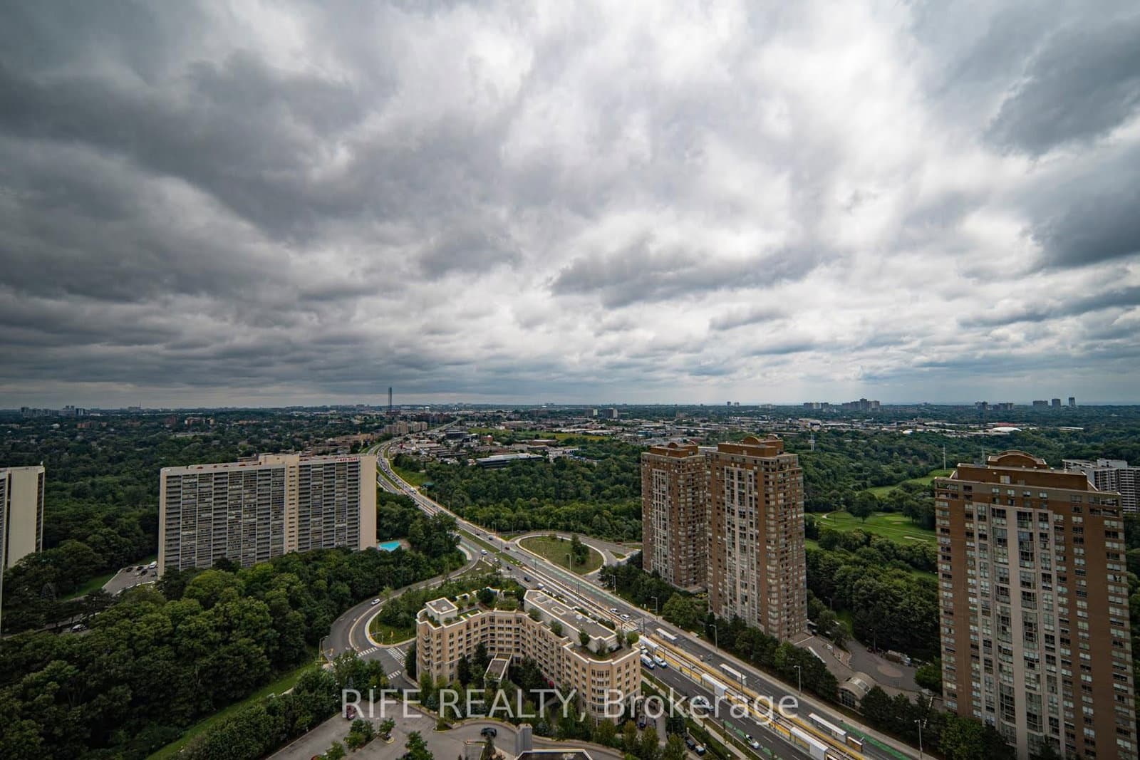 181 Wynford Drive, Unit 3301 thumbnail 9