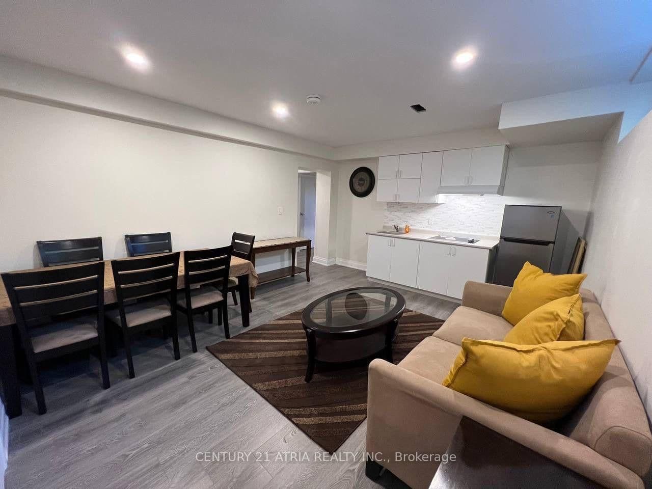 103 Elvaston Drive, Unit Bsmt thumbnail 3