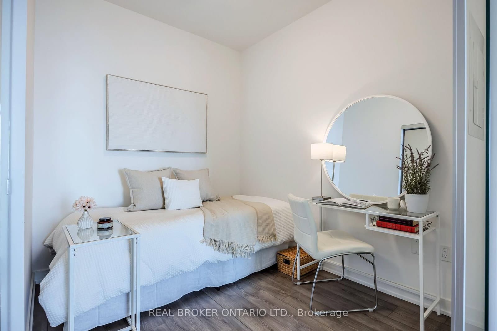 127 Broadway Avenue, Unit 2101S thumbnail 19