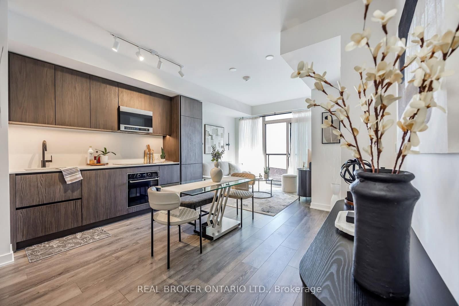 127 Broadway Avenue, Unit 2101S thumbnail 3