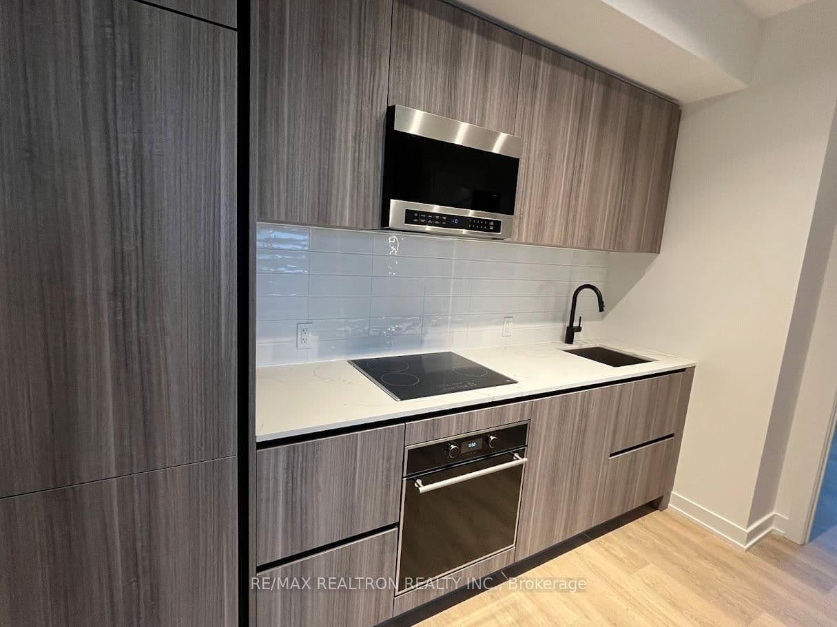 117 Broadway Avenue, Unit 1709 thumbnail 11