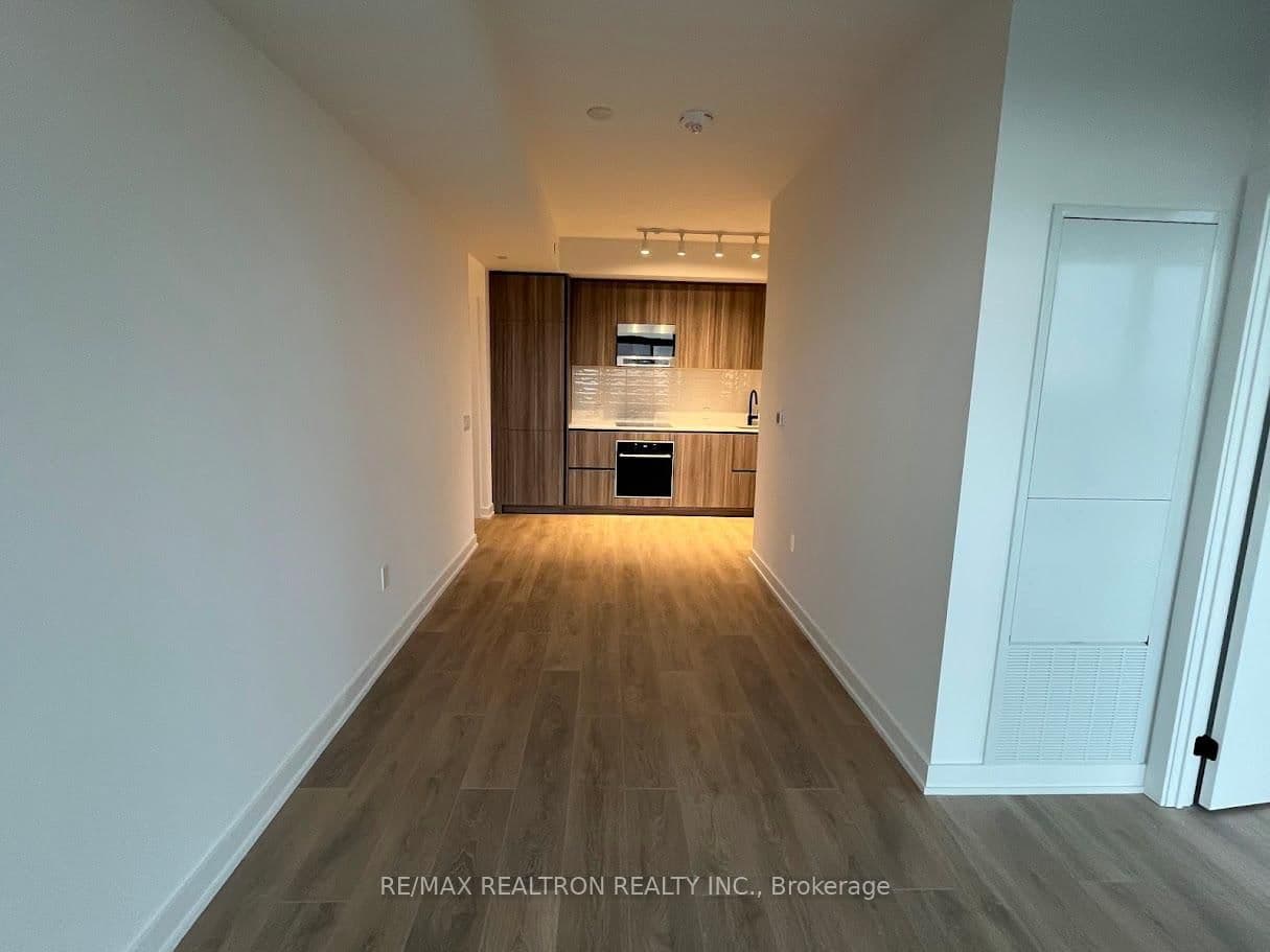 117 Broadway Avenue, Unit 1709 thumbnail 15