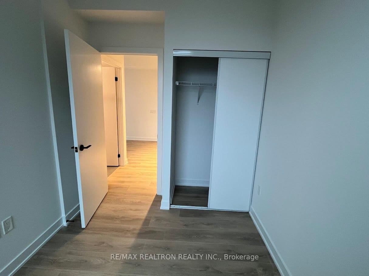 117 Broadway Avenue, Unit 1709 thumbnail 22