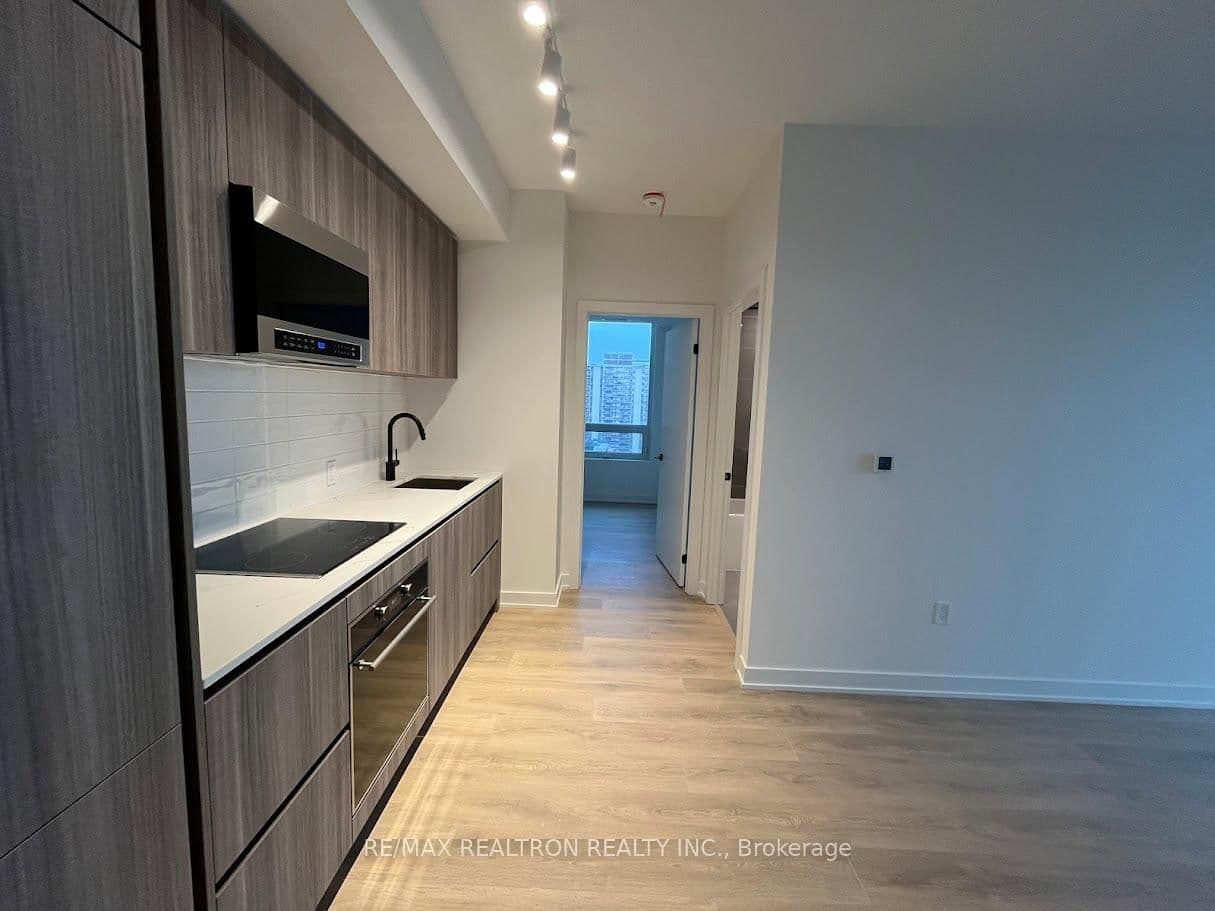 117 Broadway Avenue, Unit 1709 thumbnail 4