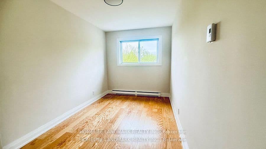5879 Bathurst Street, Unit 213 thumbnail 21