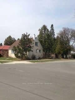 46 Connaught Avenue - Image 1