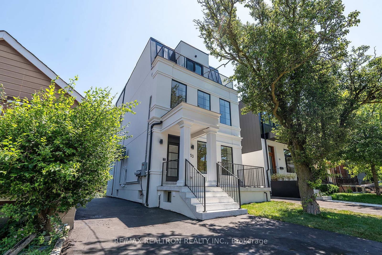 53 Alameda Avenue - Image 1