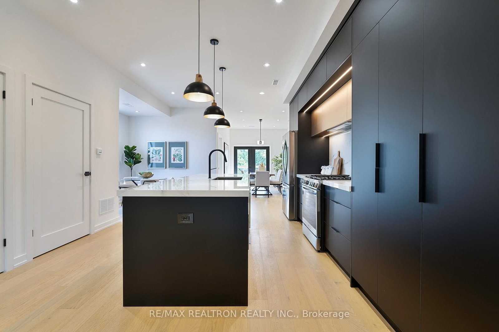 53 Alameda Avenue thumbnail 12
