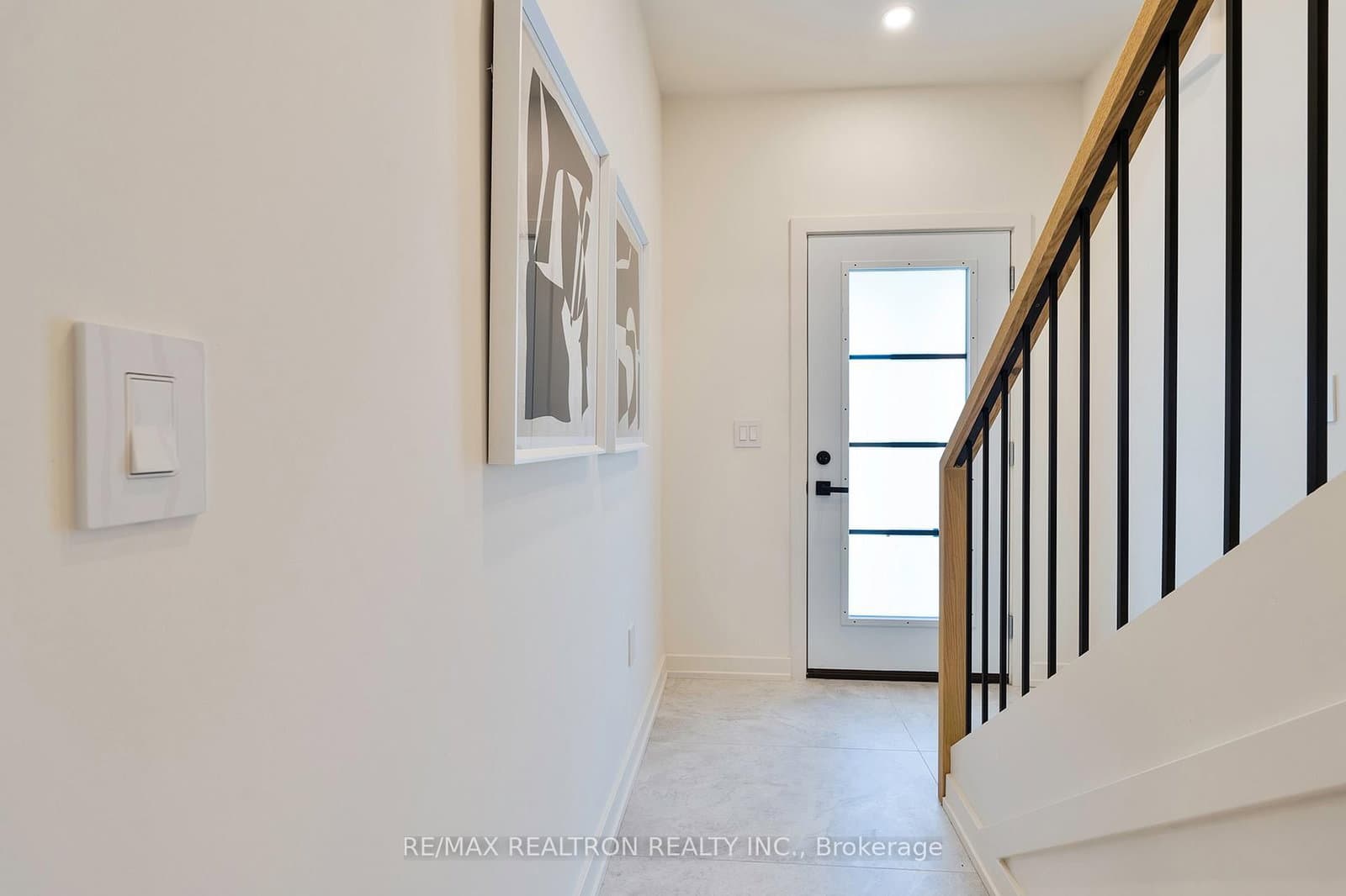 53 Alameda Avenue thumbnail 3
