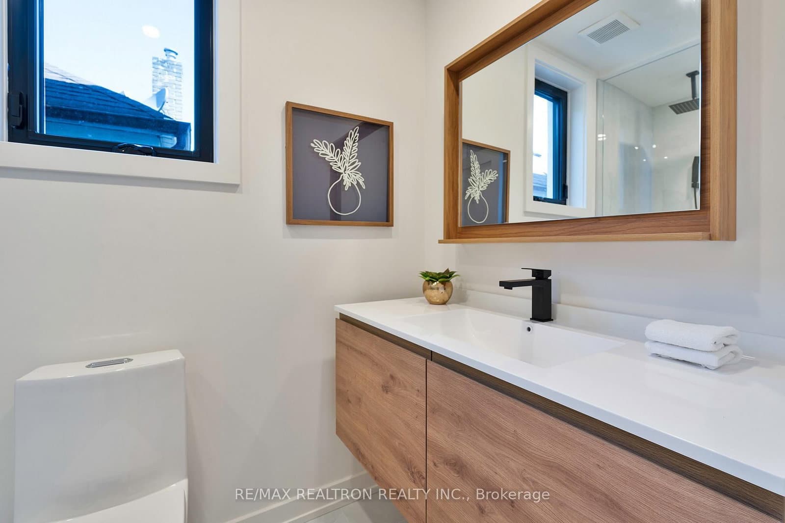 53 Alameda Avenue thumbnail 34
