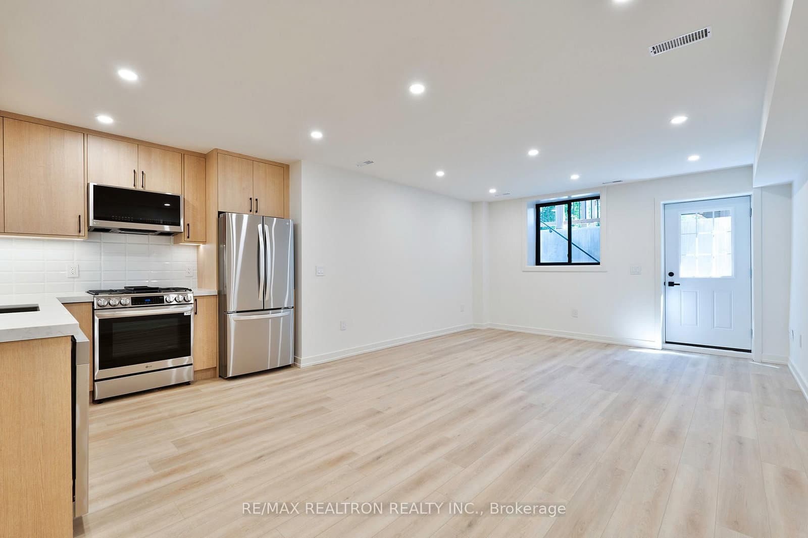 53 Alameda Avenue thumbnail 42