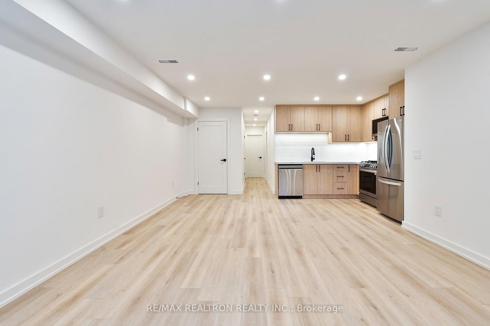 53 Alameda Avenue thumbnail 43