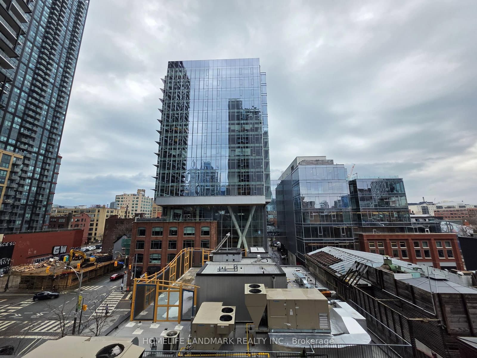 330 Richmond Street W, Unit 605 thumbnail 14