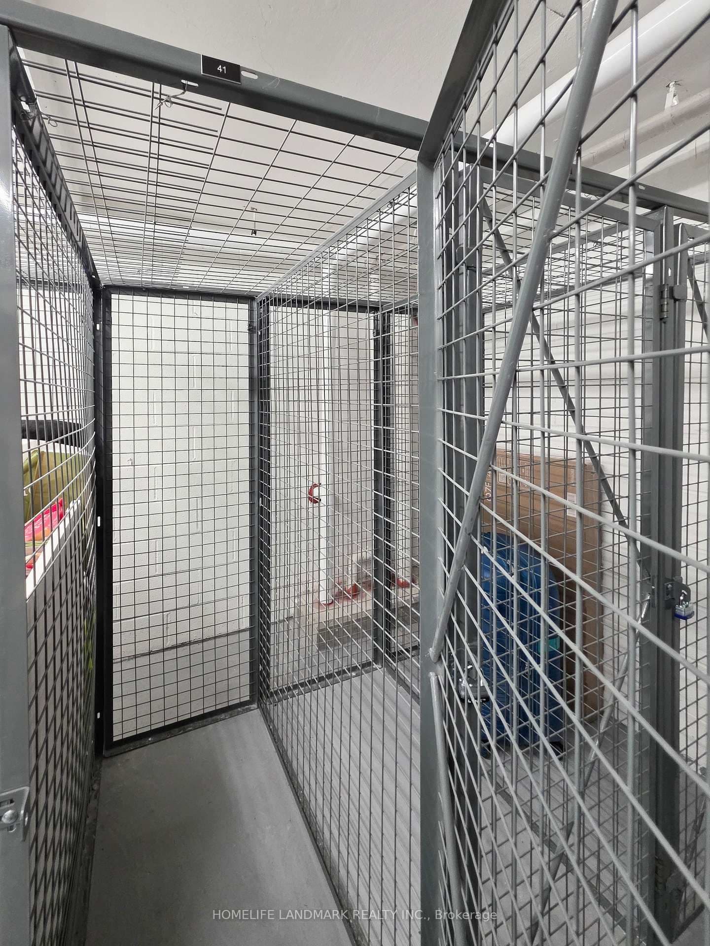 330 Richmond Street W, Unit 605 thumbnail 25