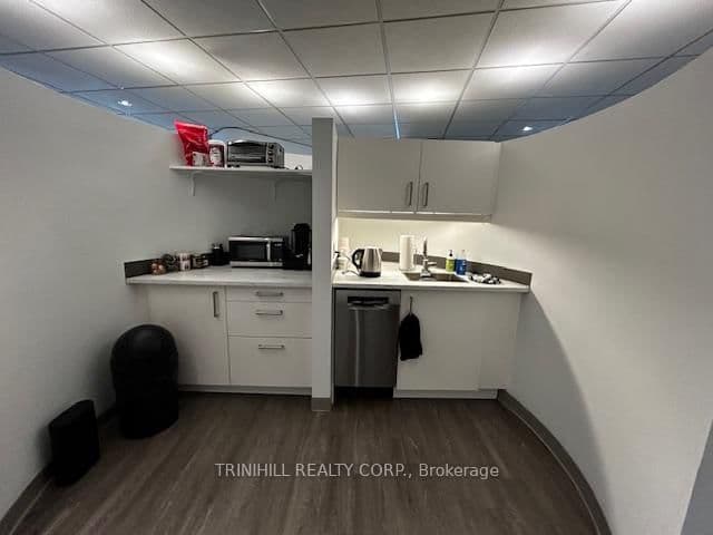 1220 Yonge Street, Unit 201 thumbnail 11