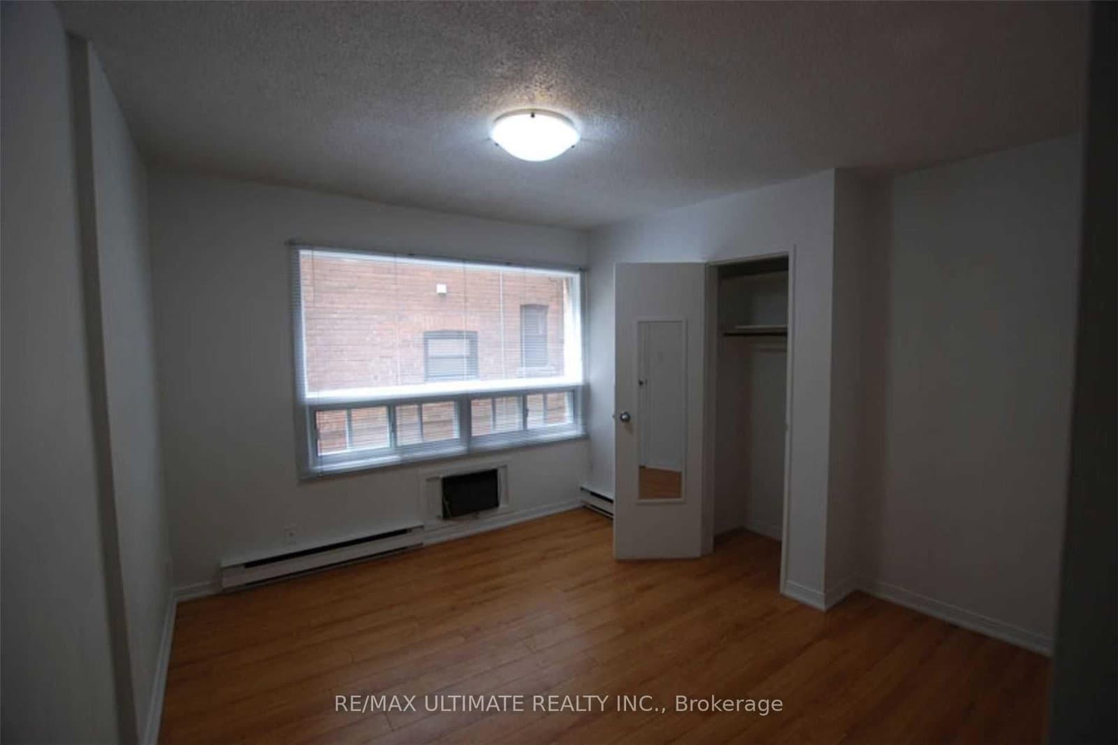 93 Spadina Road thumbnail 20