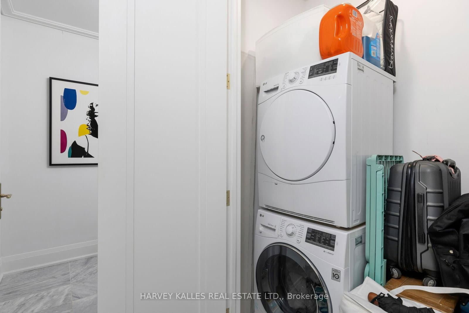 151 Avenue Road, Unit 805 thumbnail 39