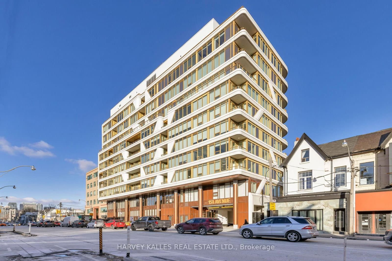 151 Avenue Road, Unit 805