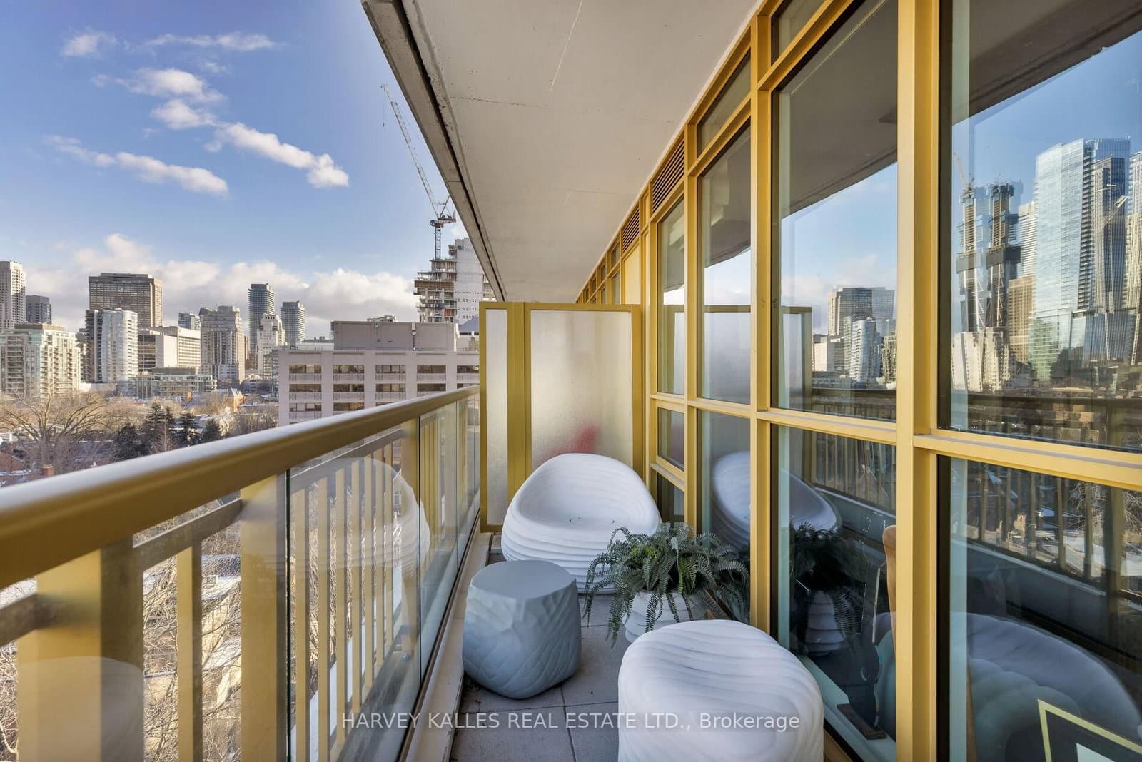 151 Avenue Road, Unit 805 thumbnail 16