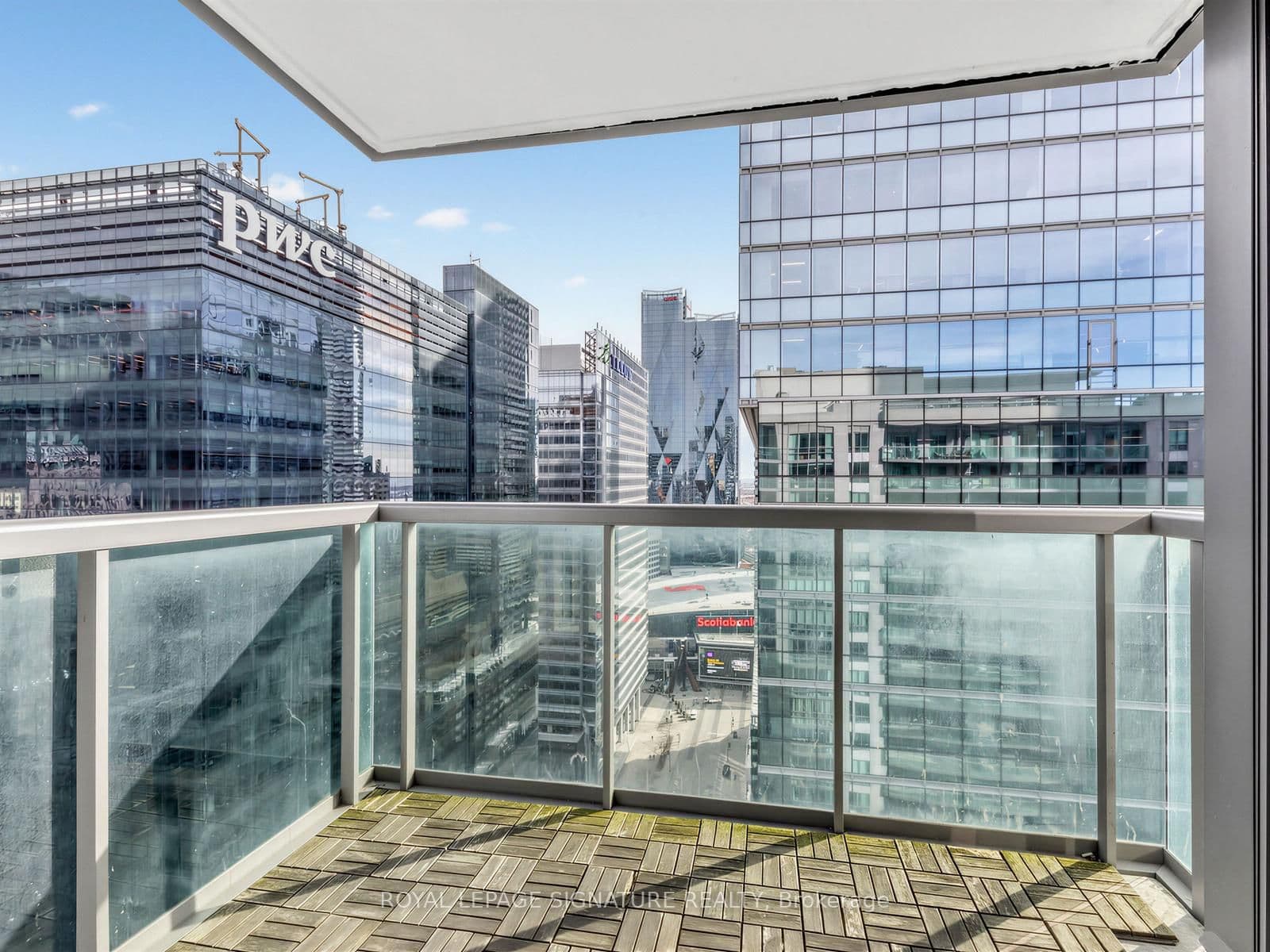 30 Grand Trunk Crescent, Unit 3906 thumbnail 15