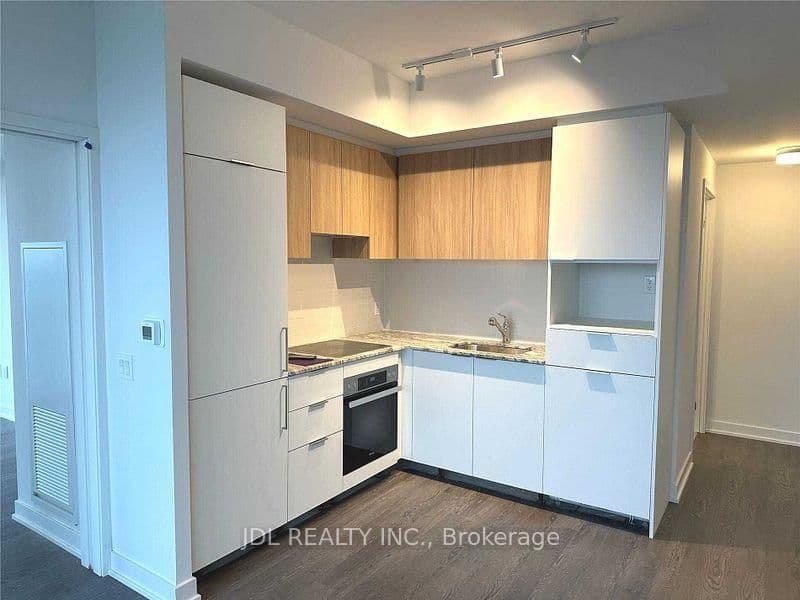 20 O'Neill Road, Unit 1120 thumbnail 4