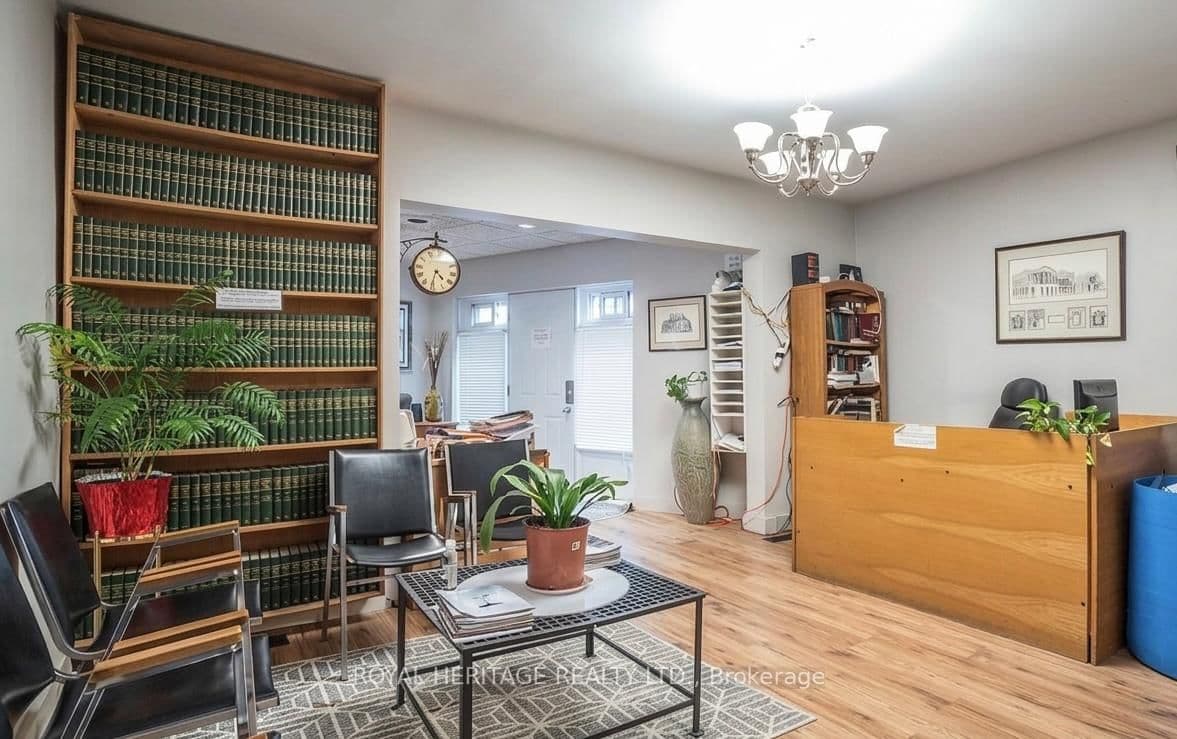 533 Queen Street E, Unit 102-110 thumbnail 3